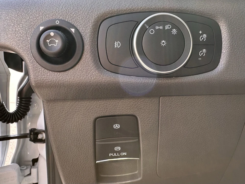 2025 Ford Transit - Image 17 of 25