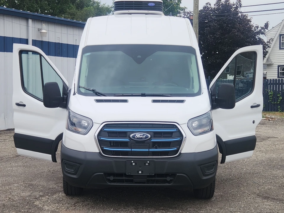 2025 Ford Transit - Image 8 of 31