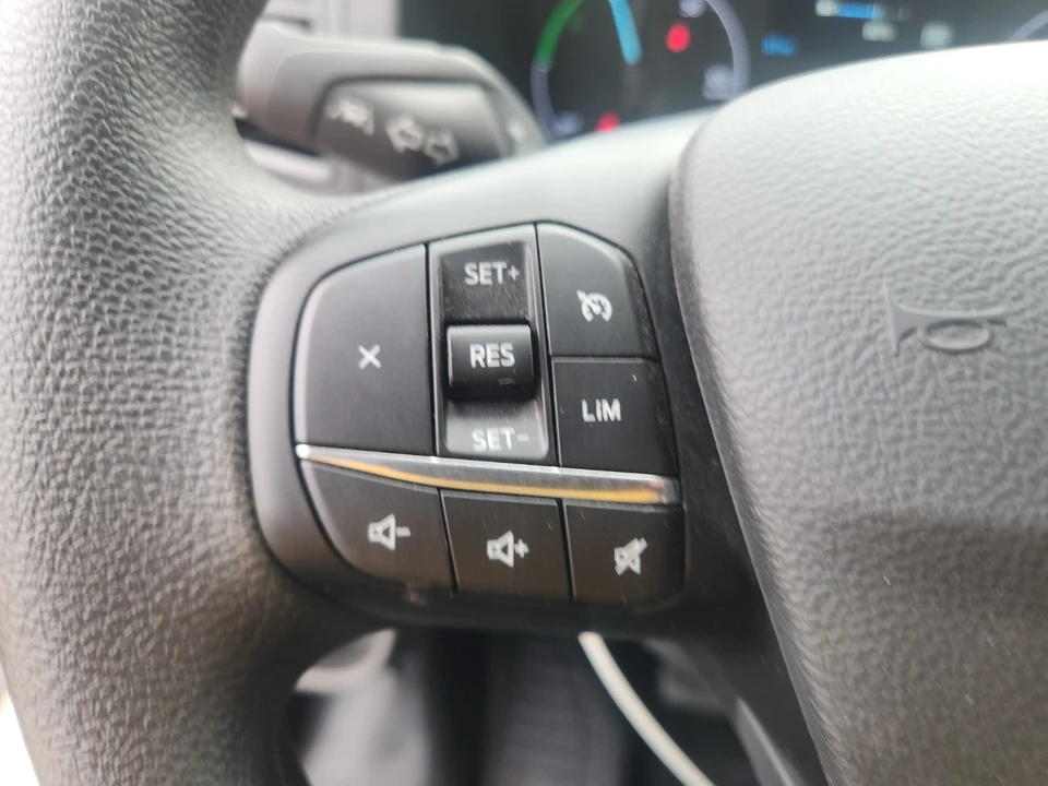 2025 Ford Transit - Image 18 of 31