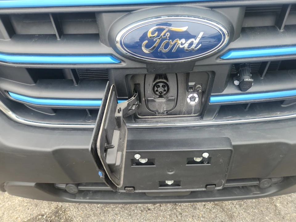 2025 Ford Transit - Image 30 of 31