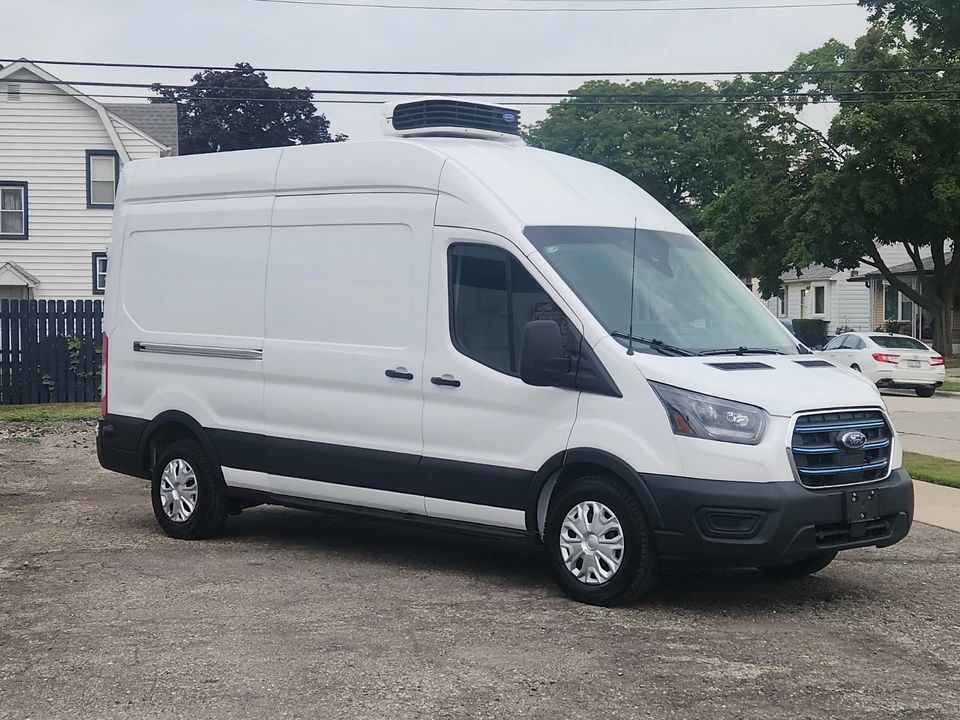 2025 Ford Transit - Image 3 of 31