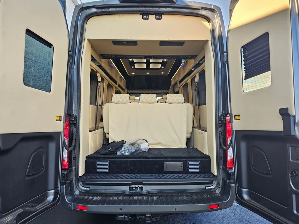 2025 Ford Transit - Image 8 of 21