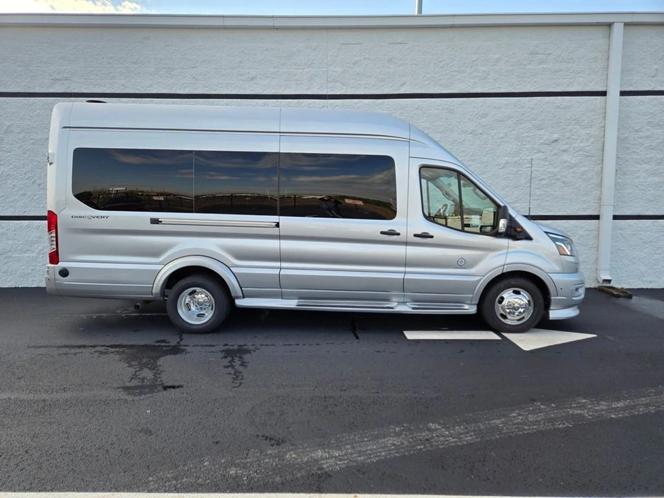 2025 Ford Transit - Image 4 of 12
