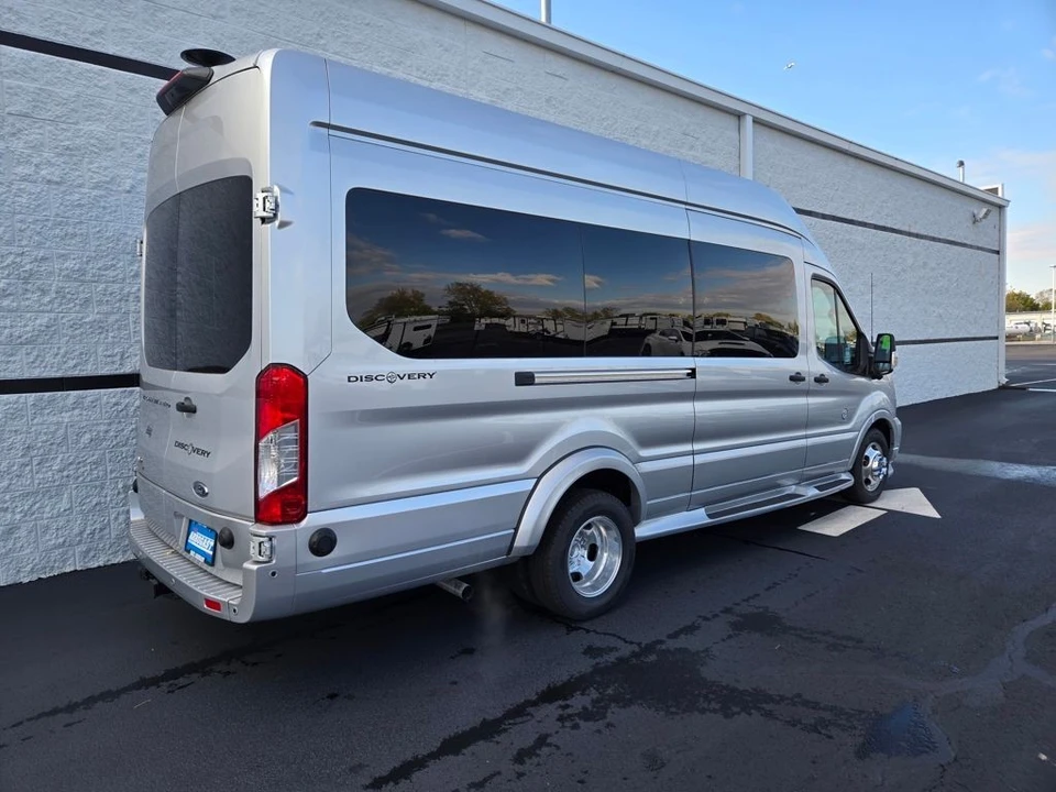 2025 Ford Transit - Image 7 of 12