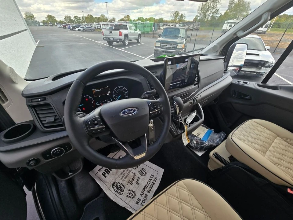 2025 Ford Transit - Image 12 of 12