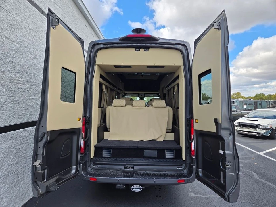 2025 Ford Transit - Image 7 of 12