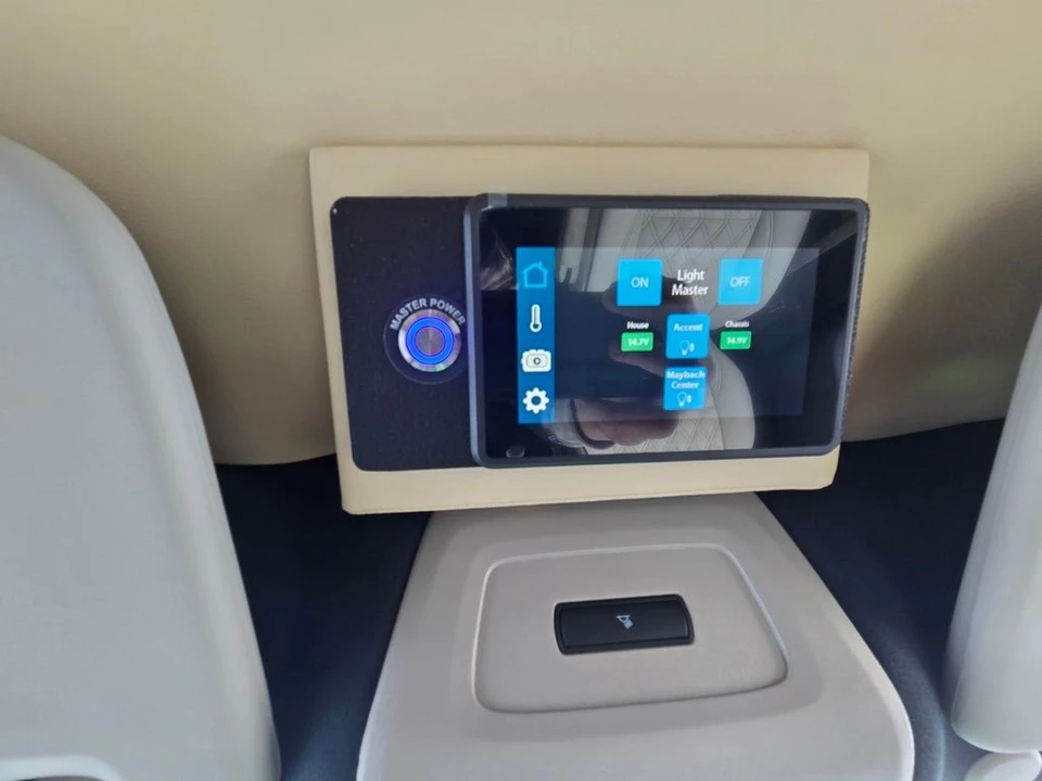 2025 Ford Transit - Image 2 of 12