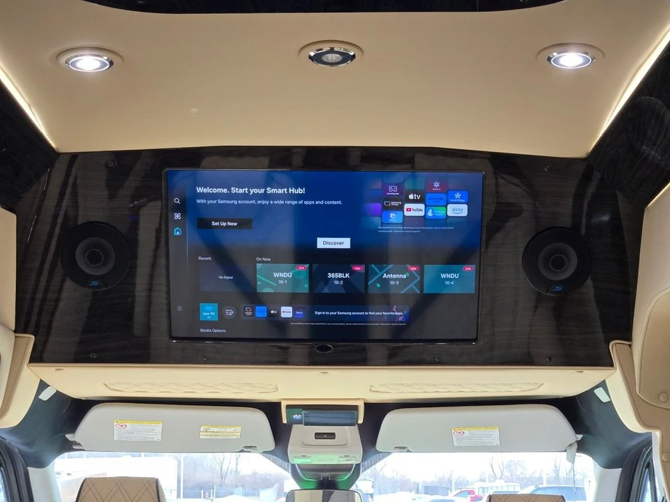 2025 Ford Transit - Image 8 of 12