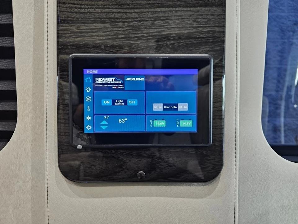2025 Ford Transit - Image 3 of 12
