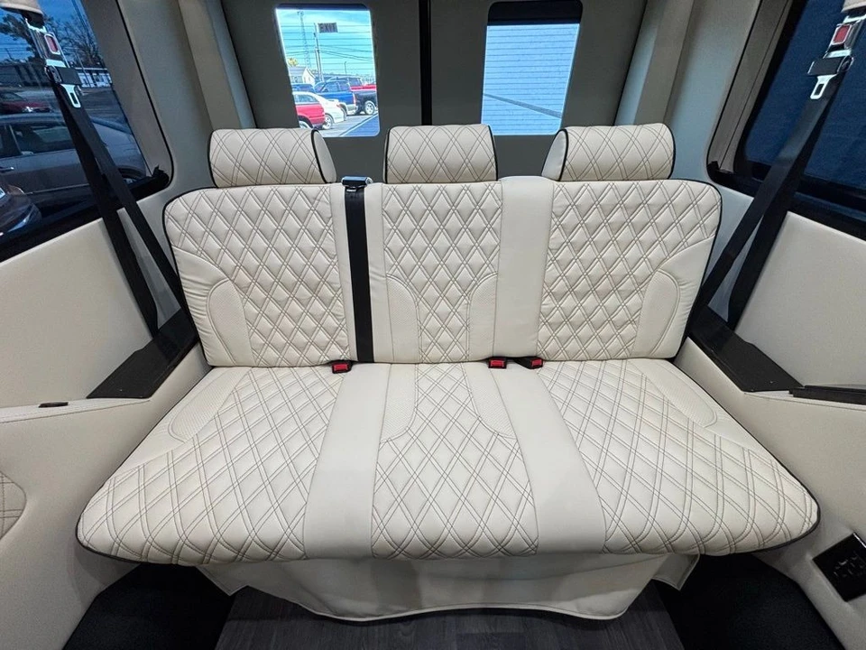 2025 Ford Transit - Image 12 of 12