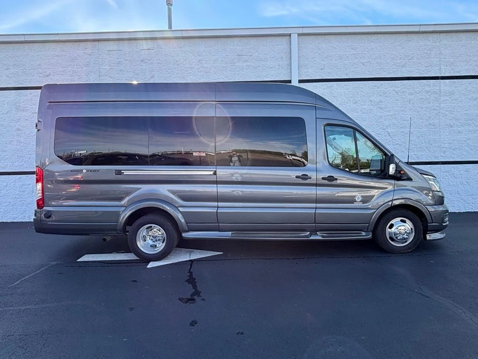 2025 Ford Transit - Image 4 of 12