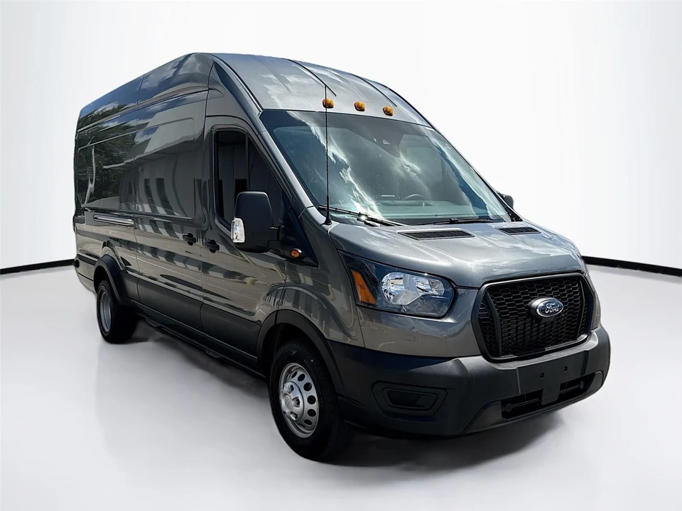 2025 Ford Transit - Image 30 of 31