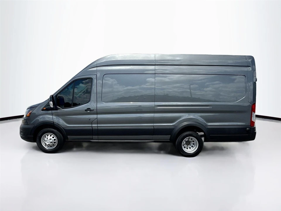 2025 Ford Transit - Image 25 of 31