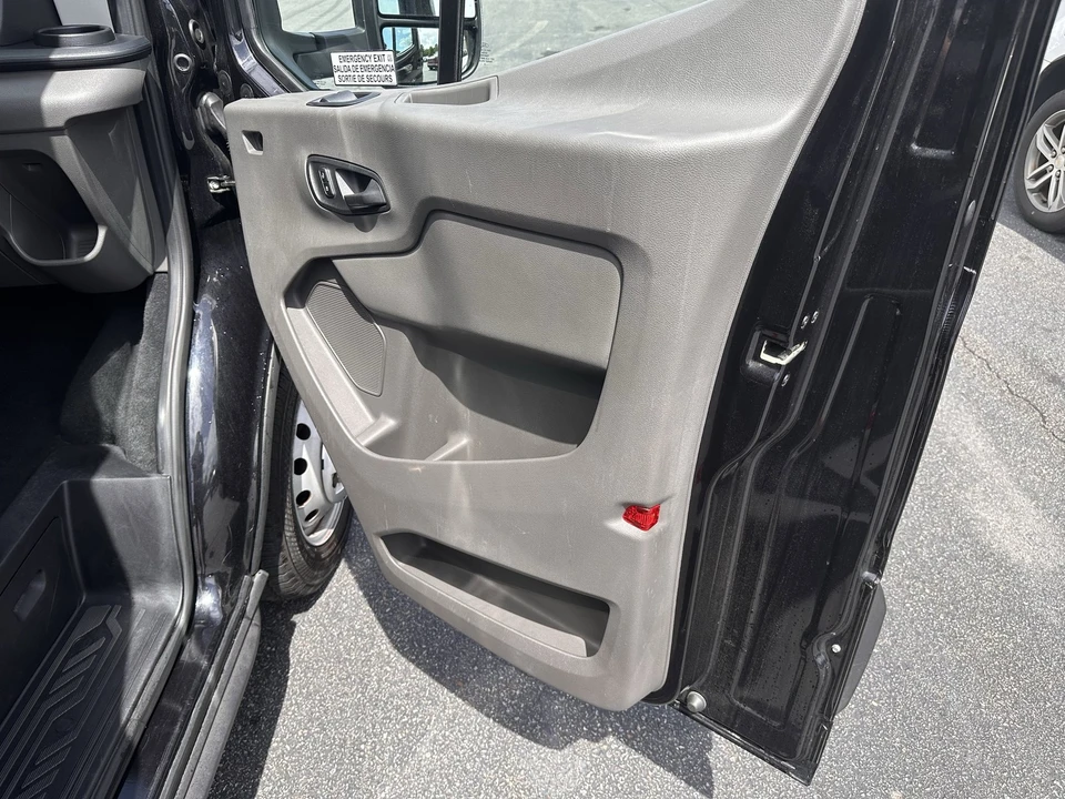 2025 Ford Transit - Image 10 of 27