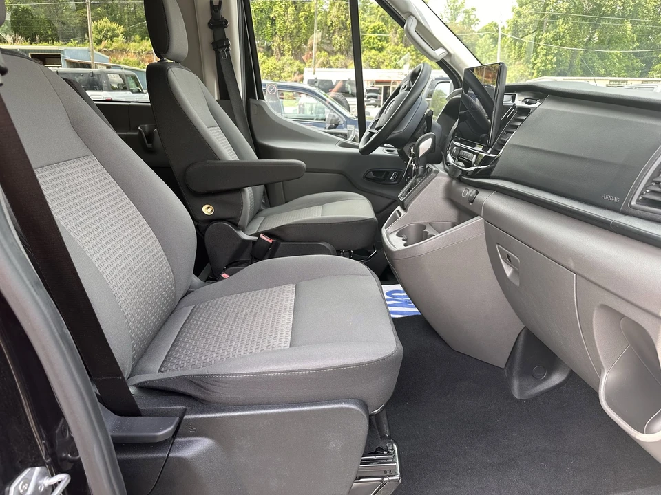 2025 Ford Transit - Image 11 of 27