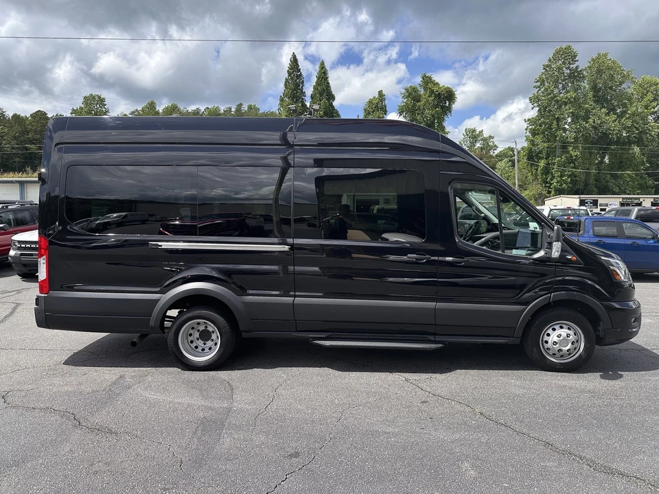 2025 Ford Transit - Image 4 of 27