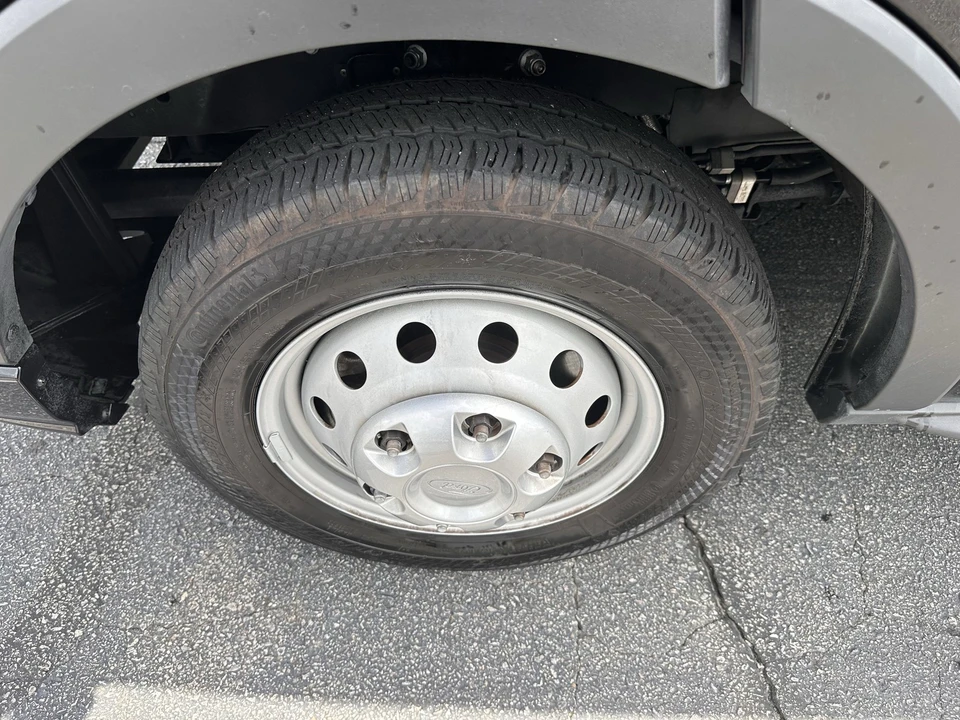 2025 Ford Transit - Image 25 of 27