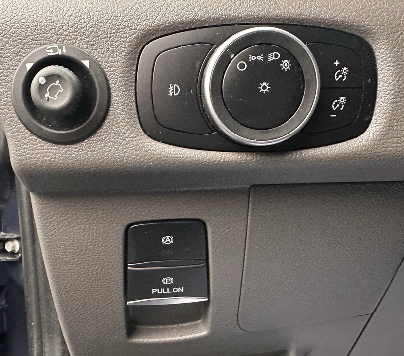 2025 Ford Transit - Image 17 of 27