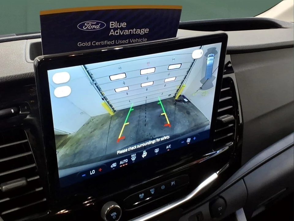 2025 Ford Transit - Image 8 of 25