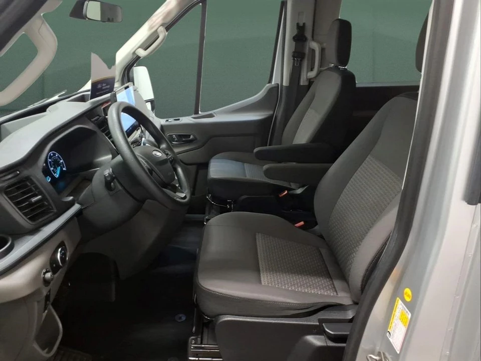 2025 Ford Transit - Image 22 of 25