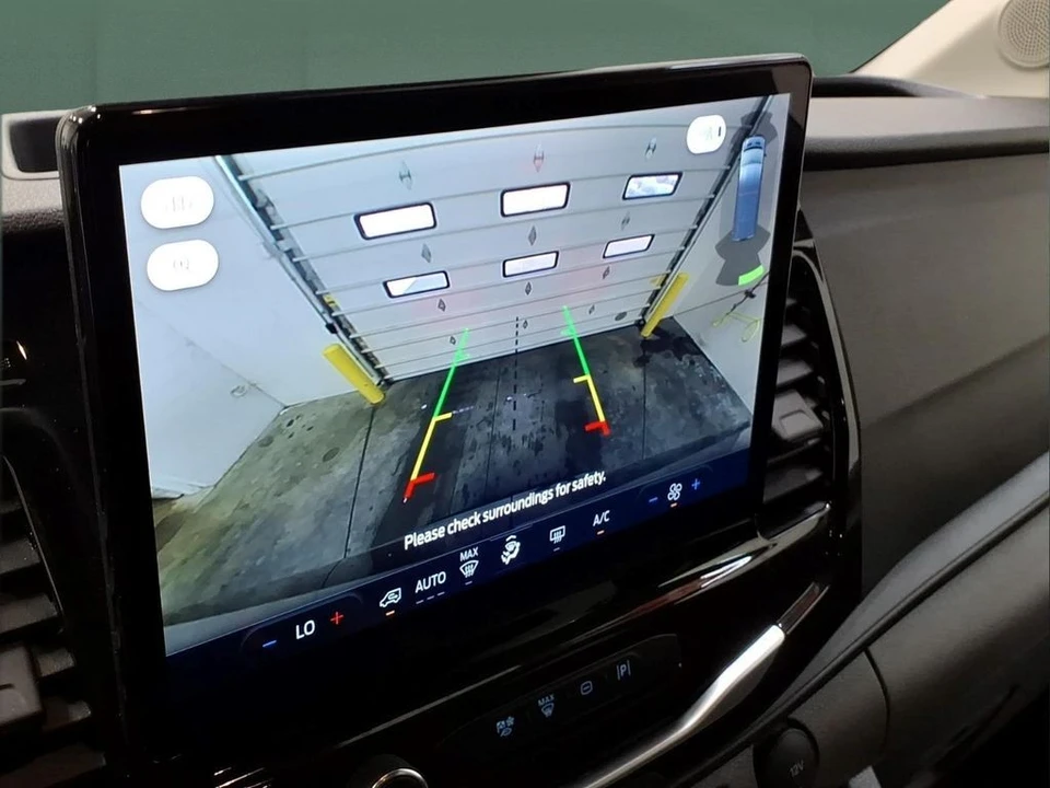 2025 Ford Transit - Image 8 of 26