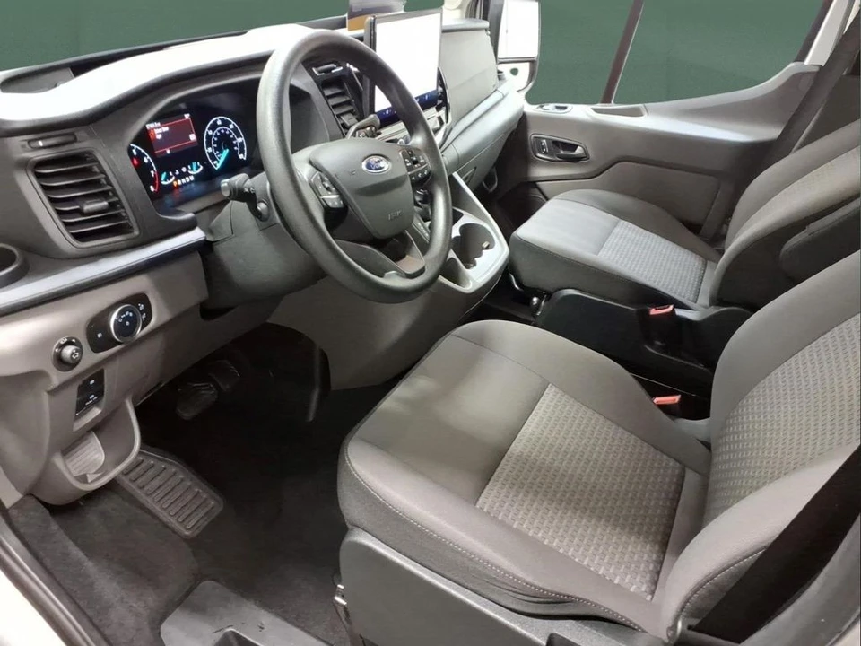 2025 Ford Transit - Image 7 of 26
