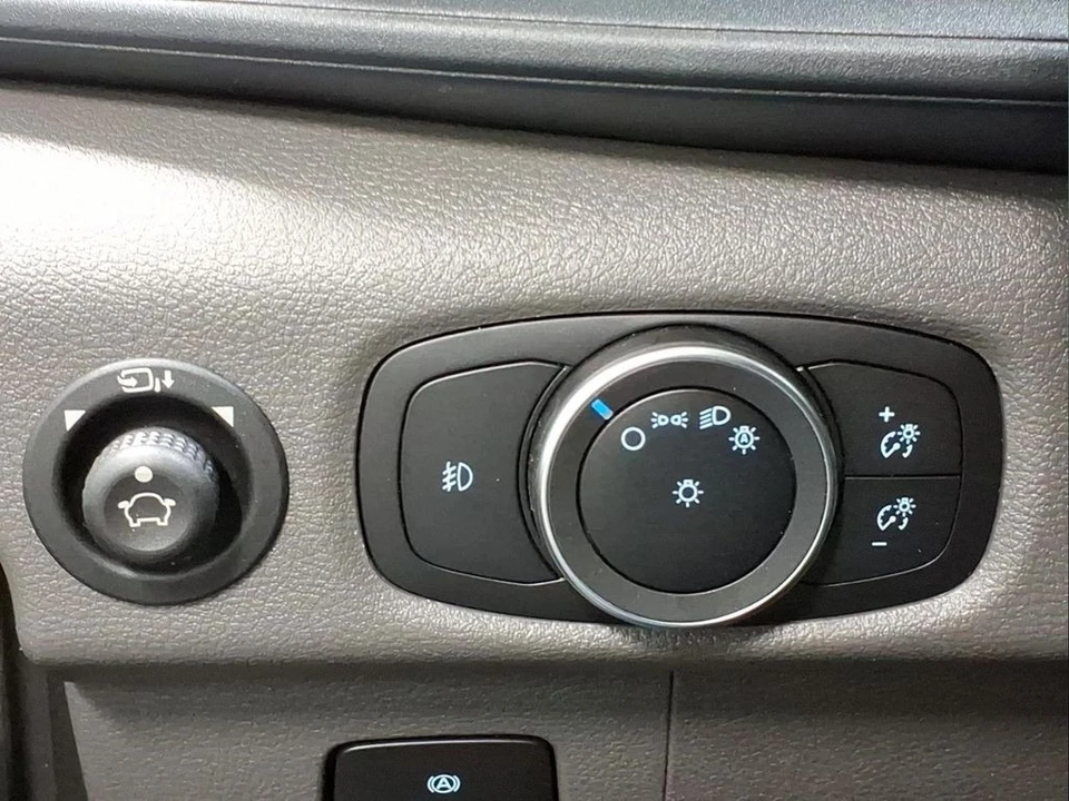 2025 Ford Transit - Image 16 of 26