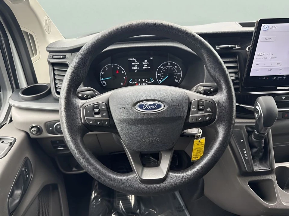 2025 Ford Transit - Image 13 of 31