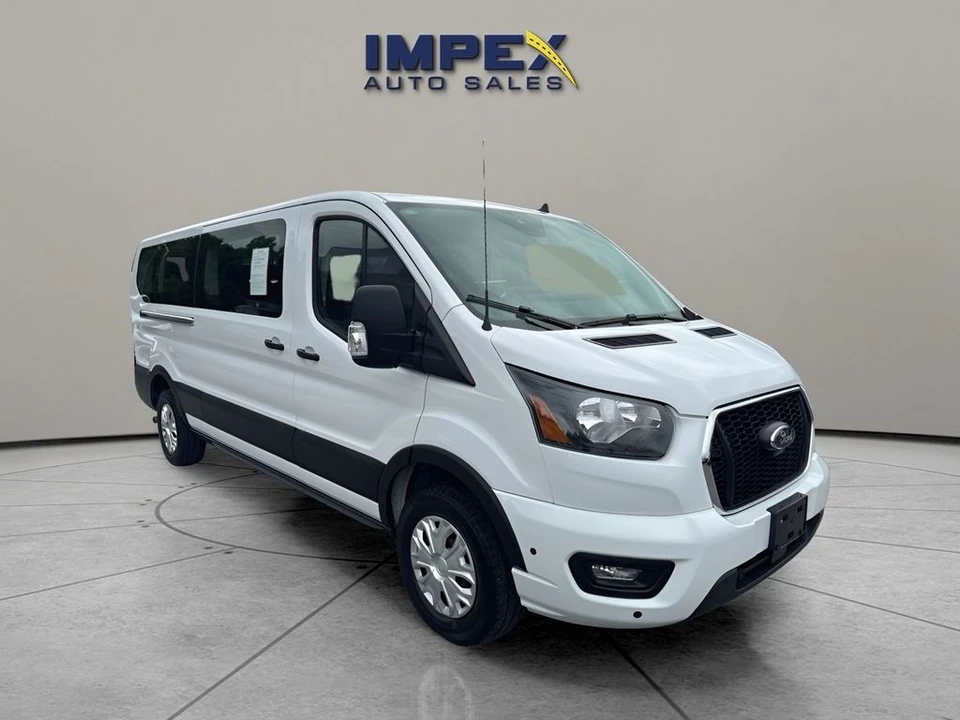 2025 Ford Transit - Image 7 of 31