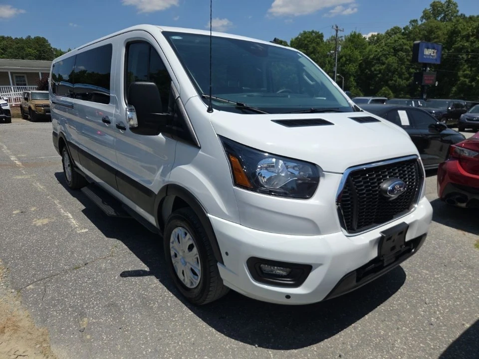 2025 Ford Transit - Image 2 of 6