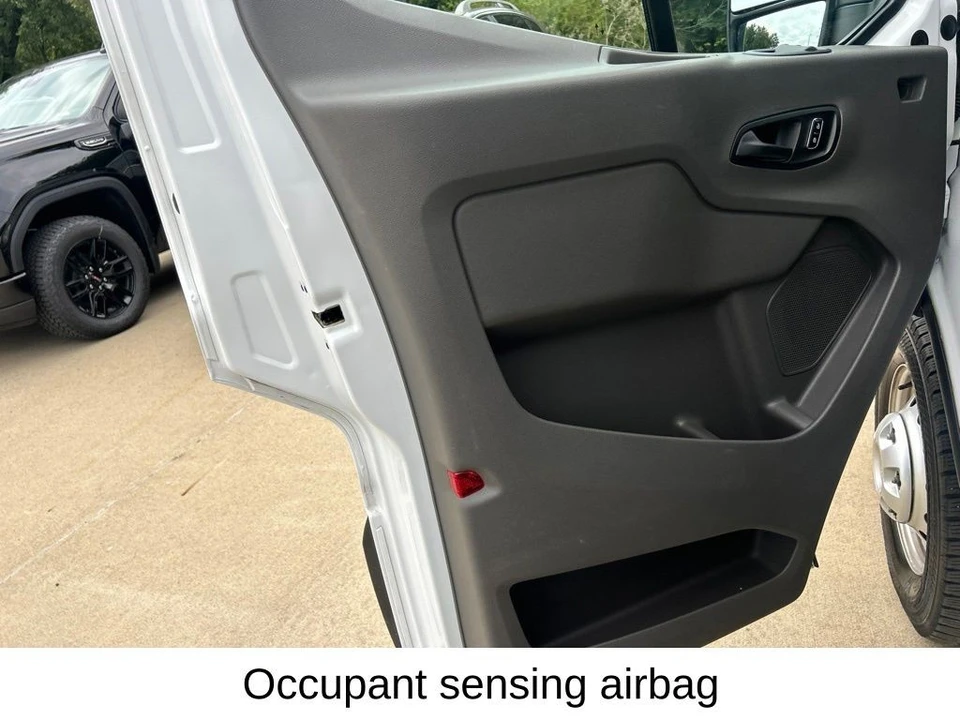 2025 Ford Transit - Image 28 of 31