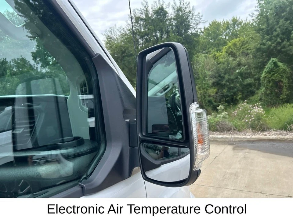 2025 Ford Transit - Image 17 of 31