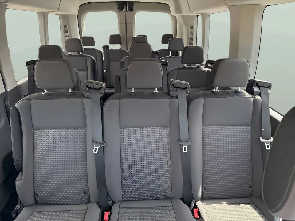 2025 Ford Transit - Image 10 of 31