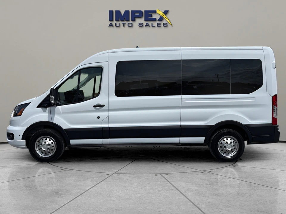 2025 Ford Transit - Image 2 of 31