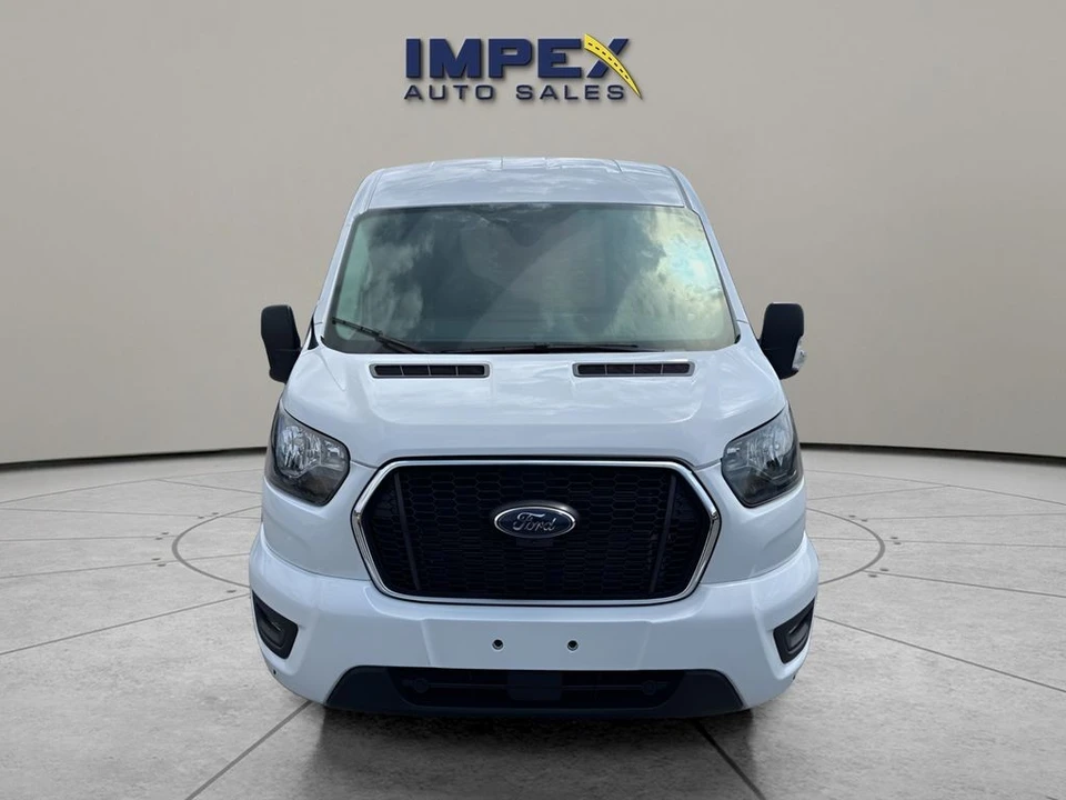 2025 Ford Transit - Image 8 of 31