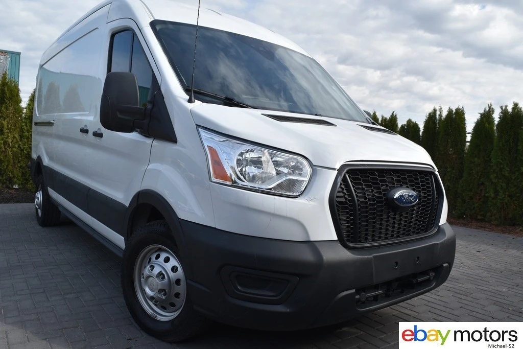 2025 Ford Transit - Image 2 of 23