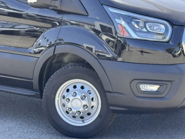 2025 Ford Transit Connect - Image 4 of 12
