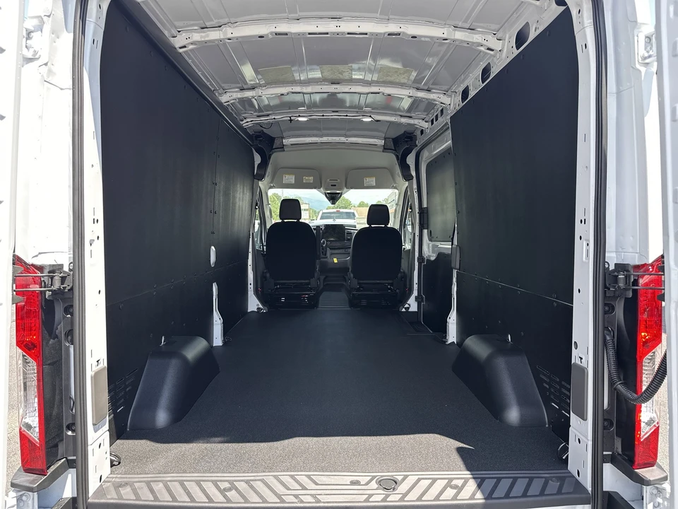 2025 Ford Transit - Image 15 of 21