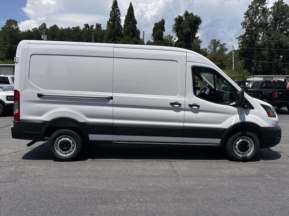 2025 Ford Transit - Image 5 of 21