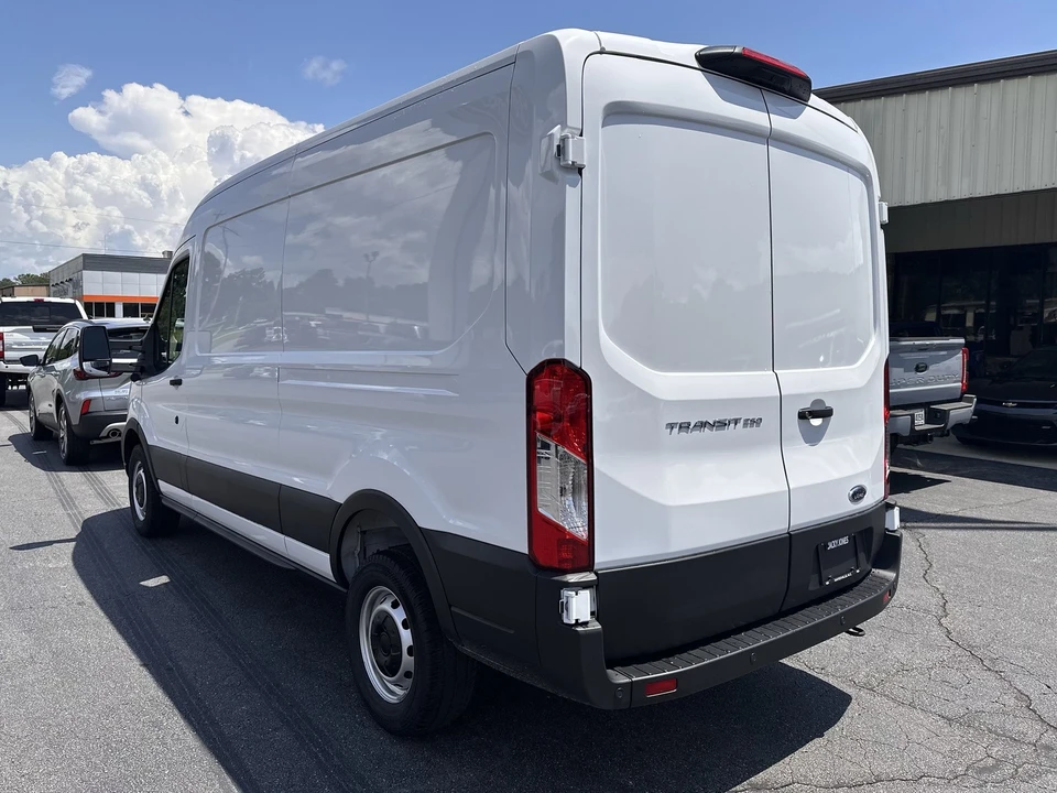 2025 Ford Transit - Image 8 of 21