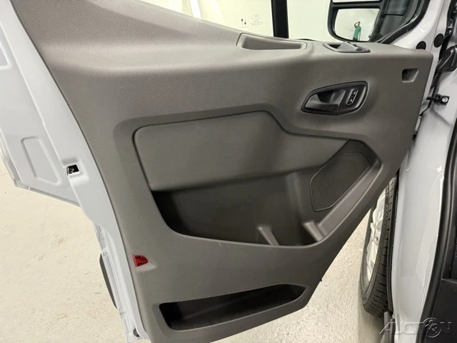 2025 Ford Transit - Image 10 of 12