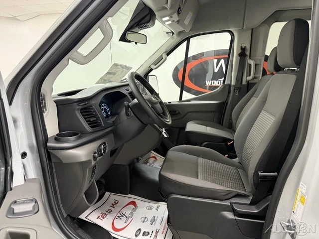 2025 Ford Transit - Image 8 of 12