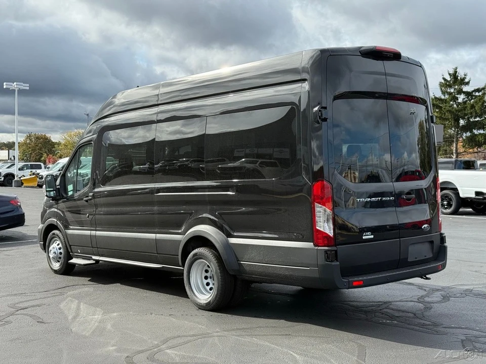 2025 Ford Transit - Image 3 of 12