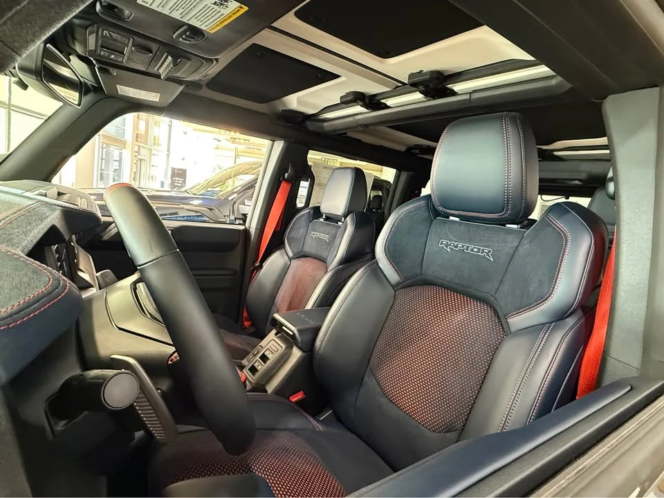 2025 Ford Bronco 6th Gen - Image 7 of 7
