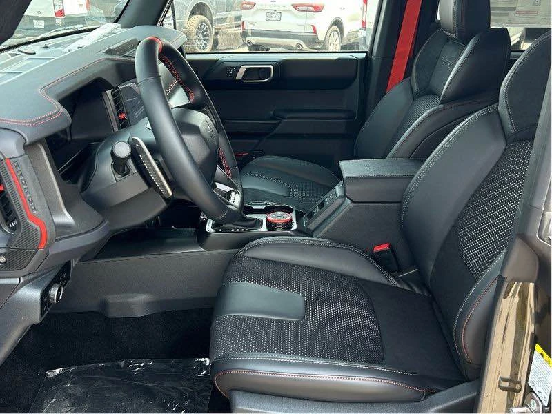 2025 Ford Bronco 6th Gen - Image 10 of 17