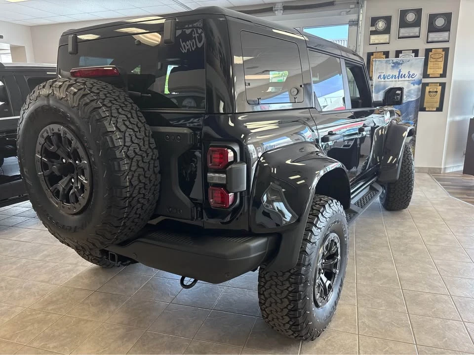 2025 Ford Bronco Raptor 6th Gen - Image 2 of 8