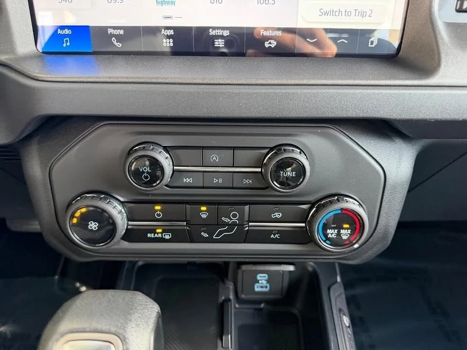 2025 Ford Bronco 6th Gen - Image 15 of 20