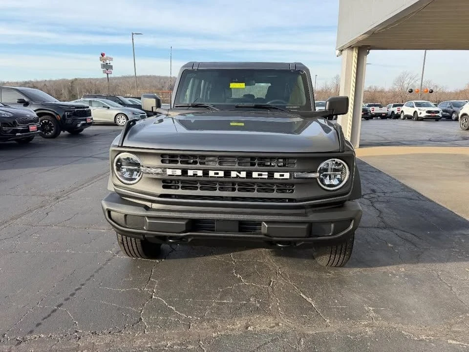 2025 Ford Bronco 6th Gen - Image 8 of 20