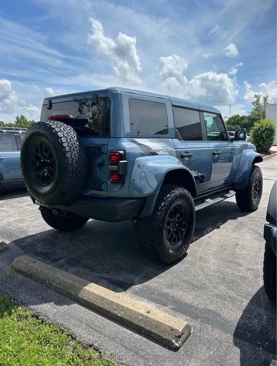 2025 Ford Bronco Raptor 6th Gen - Image 3 of 19