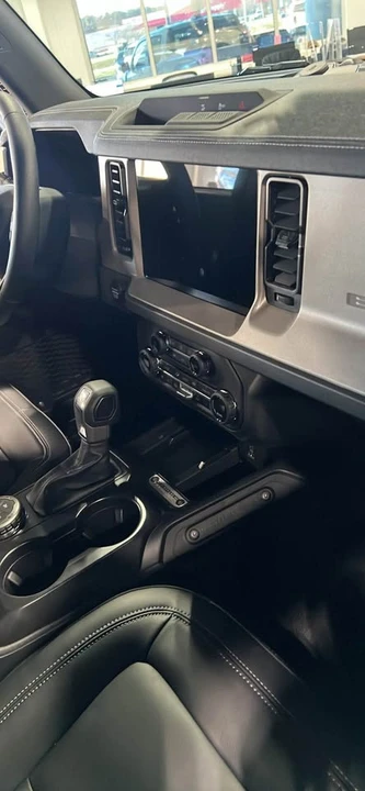 2025 Ford Bronco 6th Gen - Image 5 of 10
